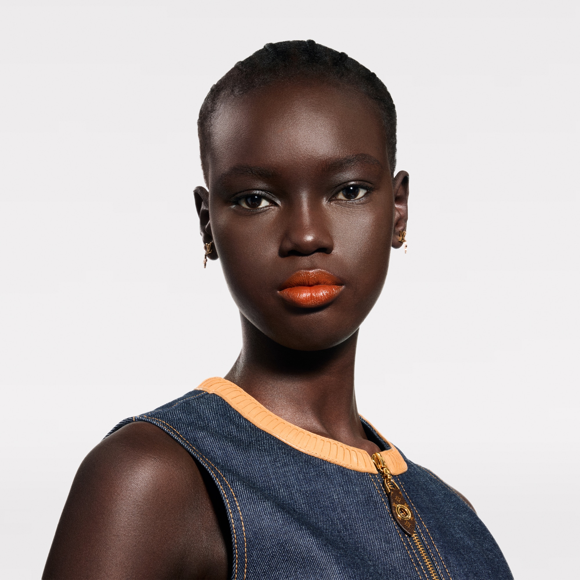 LV Rouge - Satin Lipstick - 601 - Lips | LOUIS VUITTON